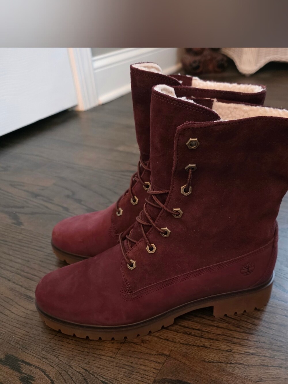 Timberland Women’s Burgundy Suede Lace-Up Boots Womens Size 10